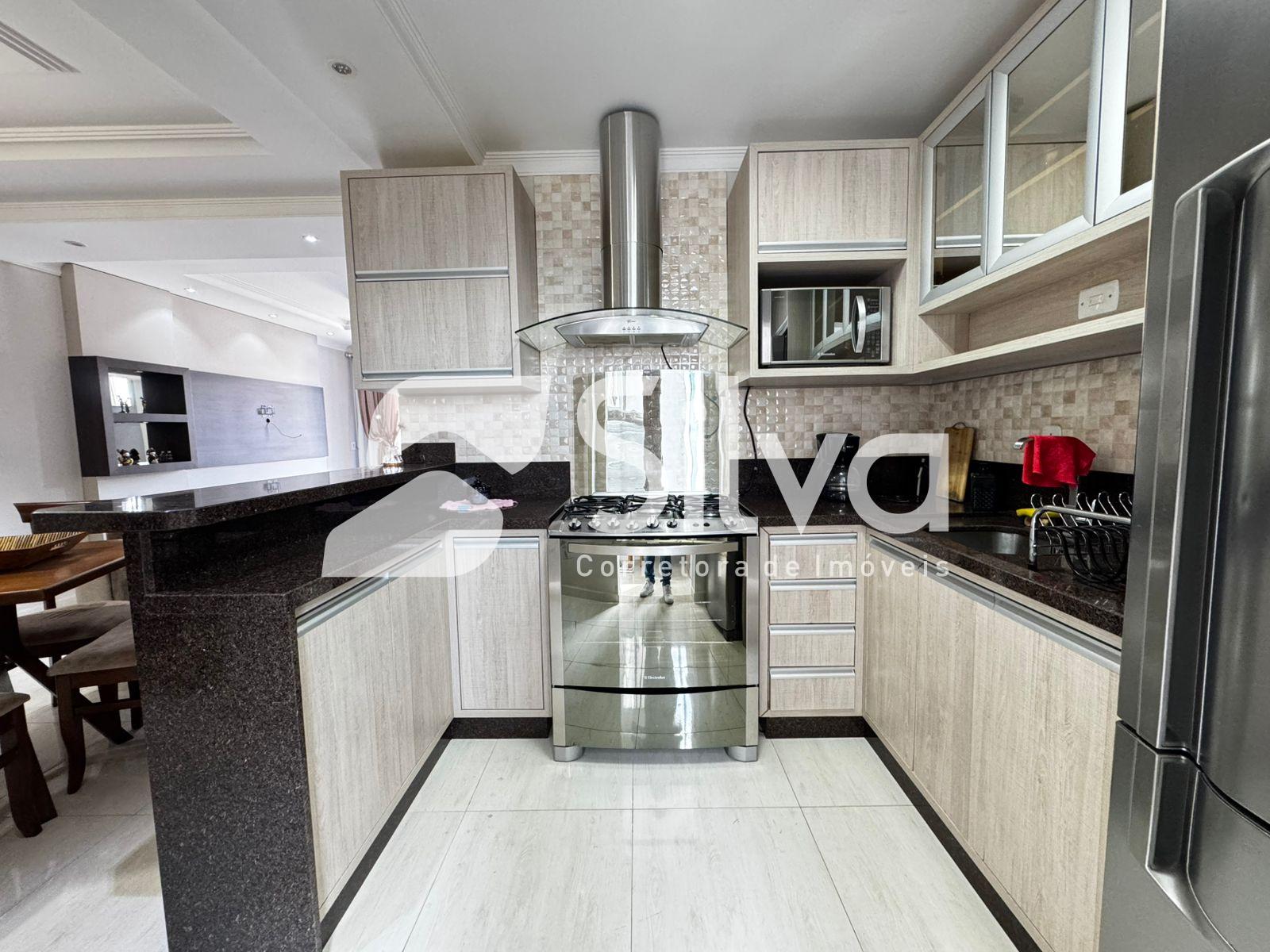 Apartamento Mobiliado, Para Locao, 01 Sute, 02 Dormitrios - Centro Norte