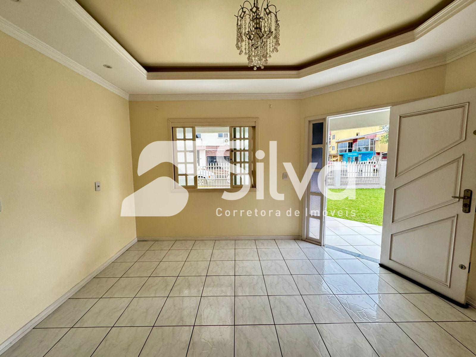 Casa a venda, localizada no Bairro So Francisco de Assis, Dois Vizinhos-PR.