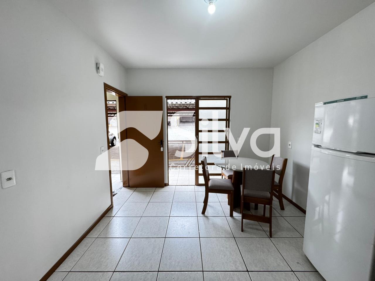 Quitinete Mobiliada para locao com 01 dormitrio, semi-mobiliada - Centro Sul