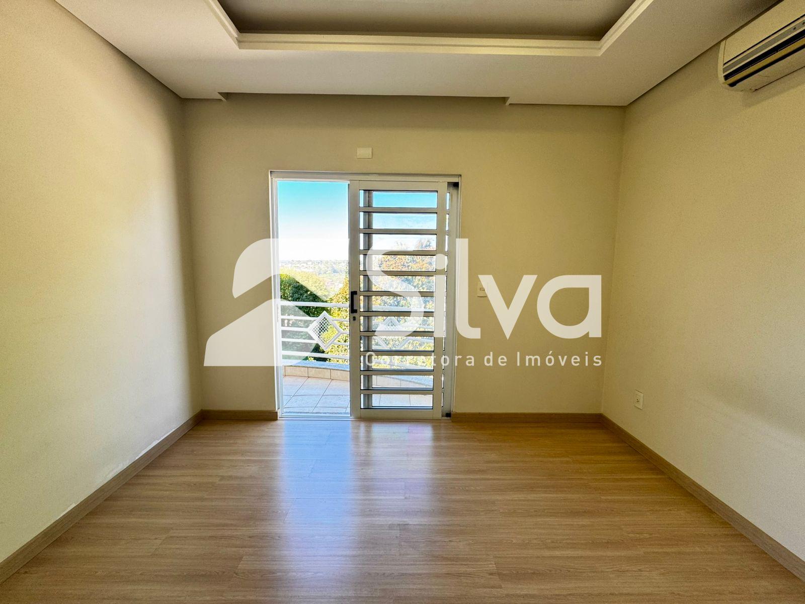 Casa a venda localizada no Centro Sul, Dois Vizinhos-PR.