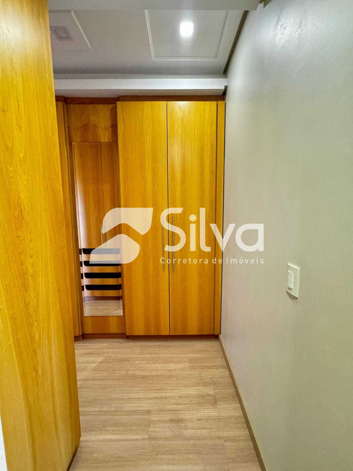 Casa a venda localizada no Centro Sul, Dois Vizinhos-PR.