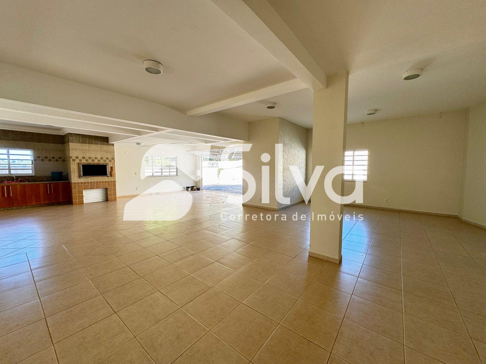 Casa a venda localizada no Centro Sul, Dois Vizinhos-PR.