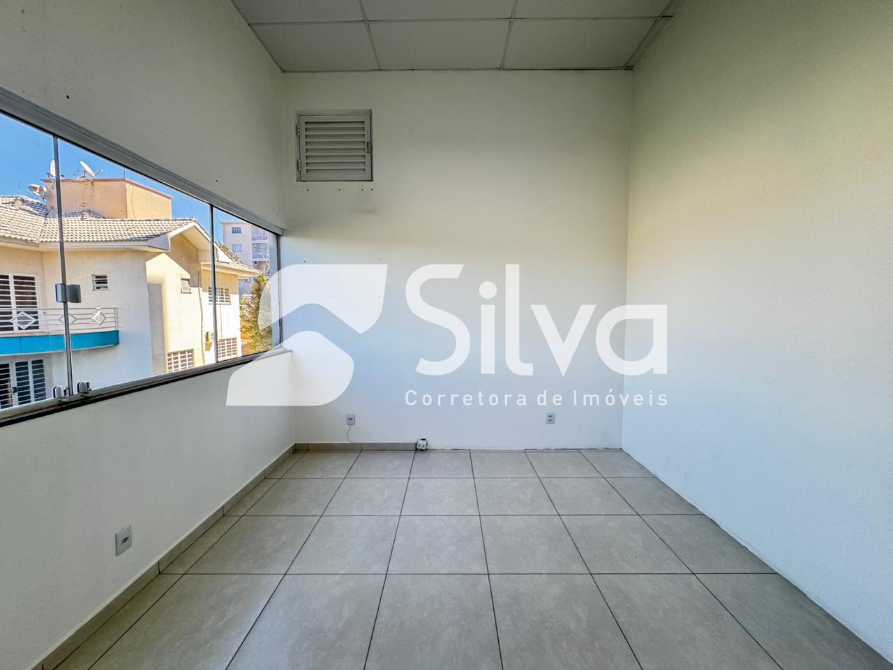 Sala Comercial para loca��o localizada no Centro Sul.