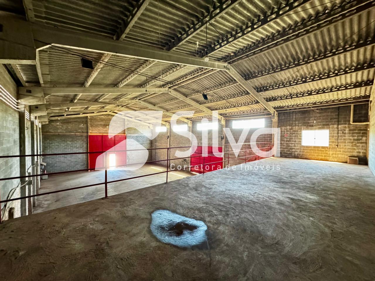 Barrac�o para loca��o localizado no Bairro Sagrada Fam�lia.