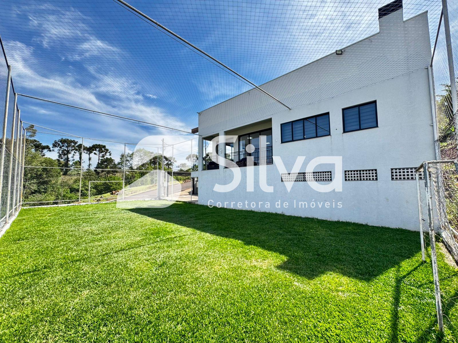 Casa a venda localizada no Loteamento Alto da Zacarias, Dois Vizinhos-PR.