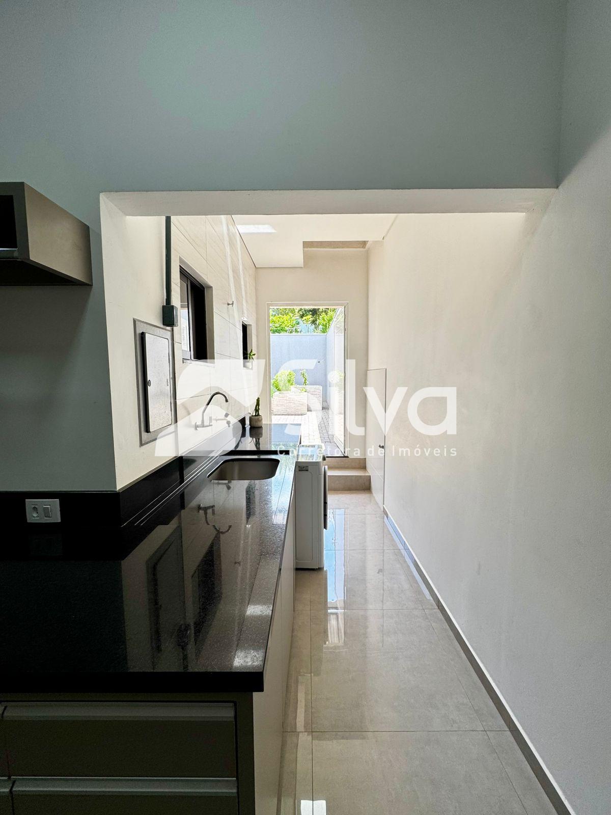 Casa a venda localizada no Loteamento Alto da Zacarias, Dois Vizinhos-PR.