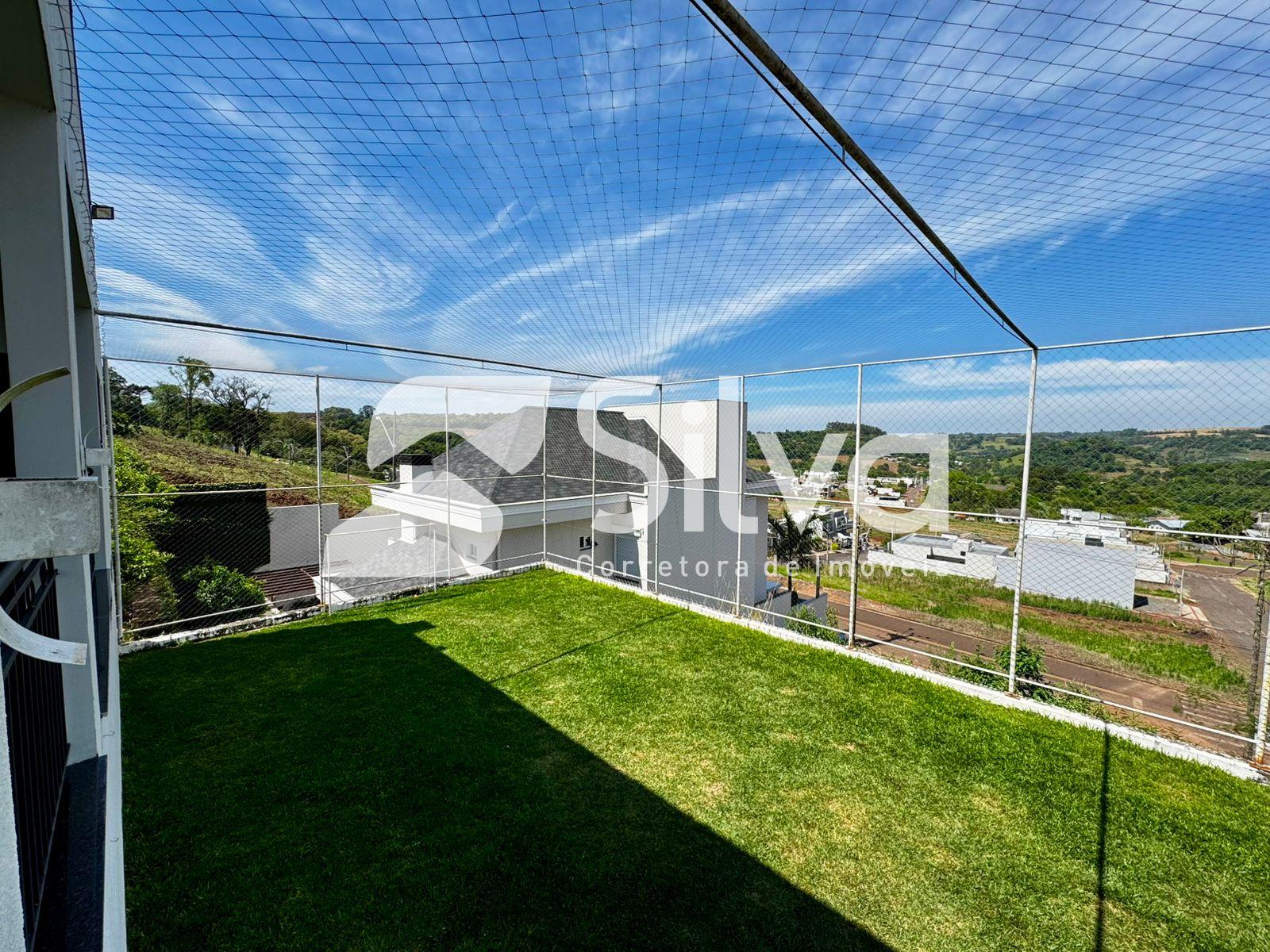 Casa a venda localizada no Loteamento Alto da Zacarias, Dois Vizinhos-PR.