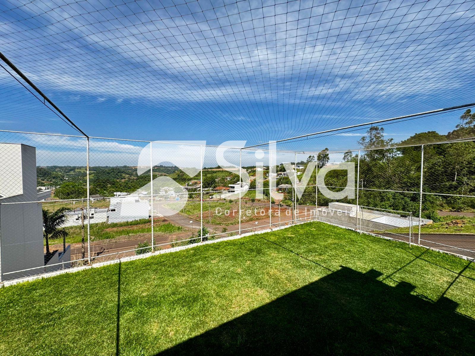 Casa a venda localizada no Loteamento Alto da Zacarias, Dois Vizinhos-PR.