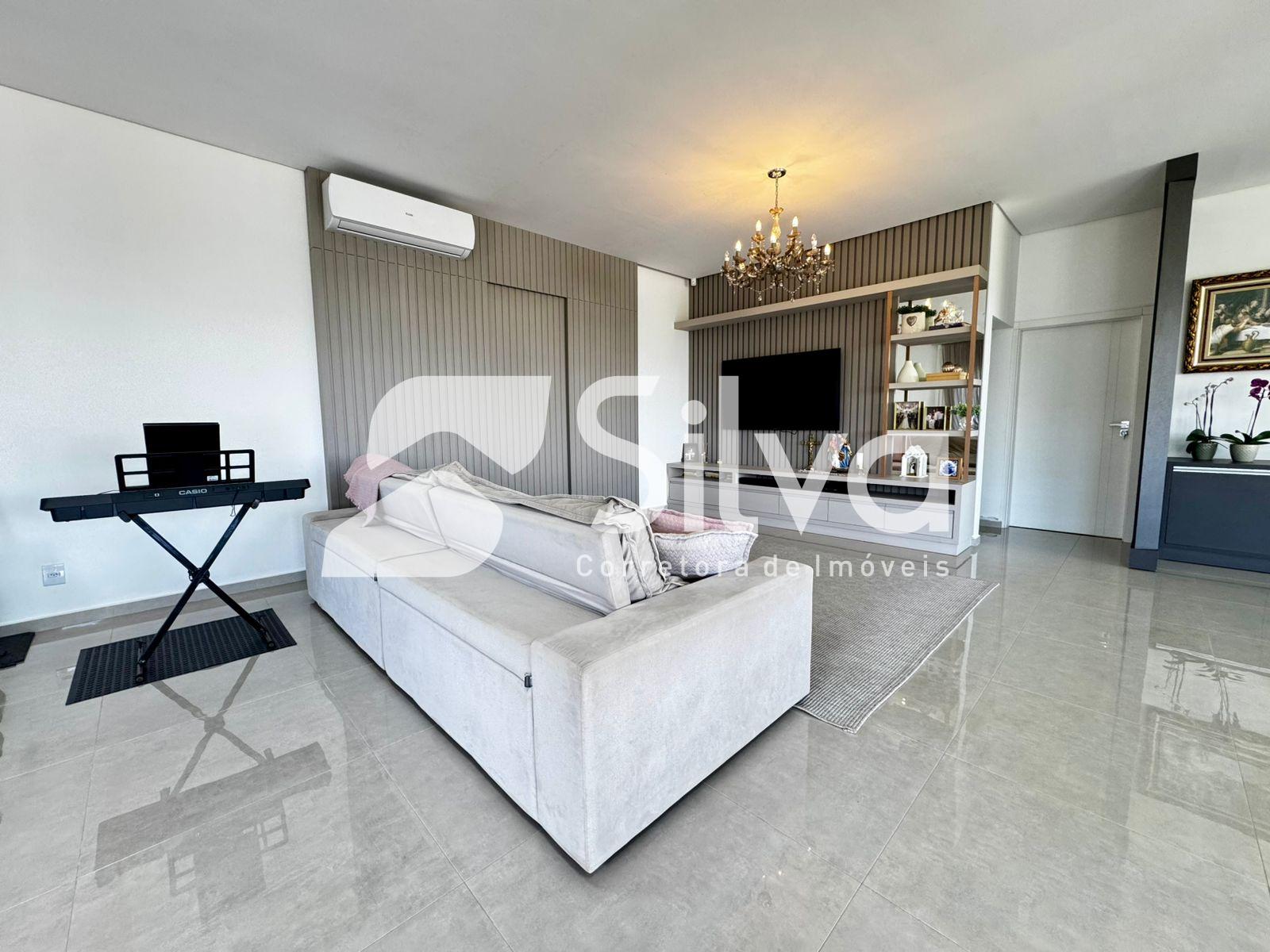 Casa a venda localizada no Loteamento Alto da Zacarias, Dois Vizinhos-PR.