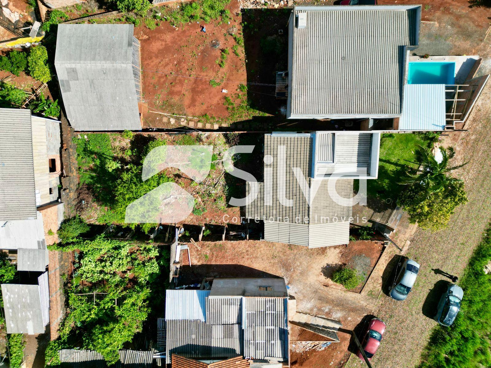 Casa a venda localizada no Bairro Vitoria, Dois Vizinhos-PR.