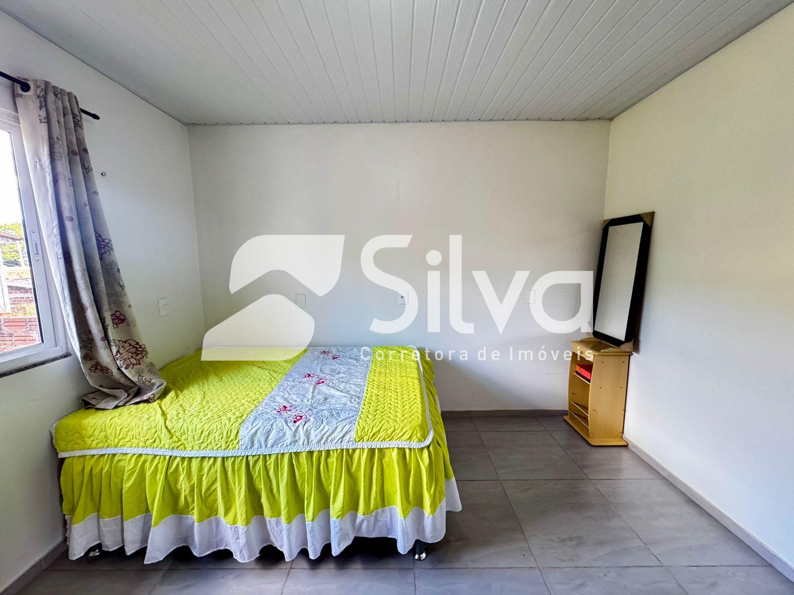 Casa a venda localizada no Bairro Vitoria, Dois Vizinhos-PR.