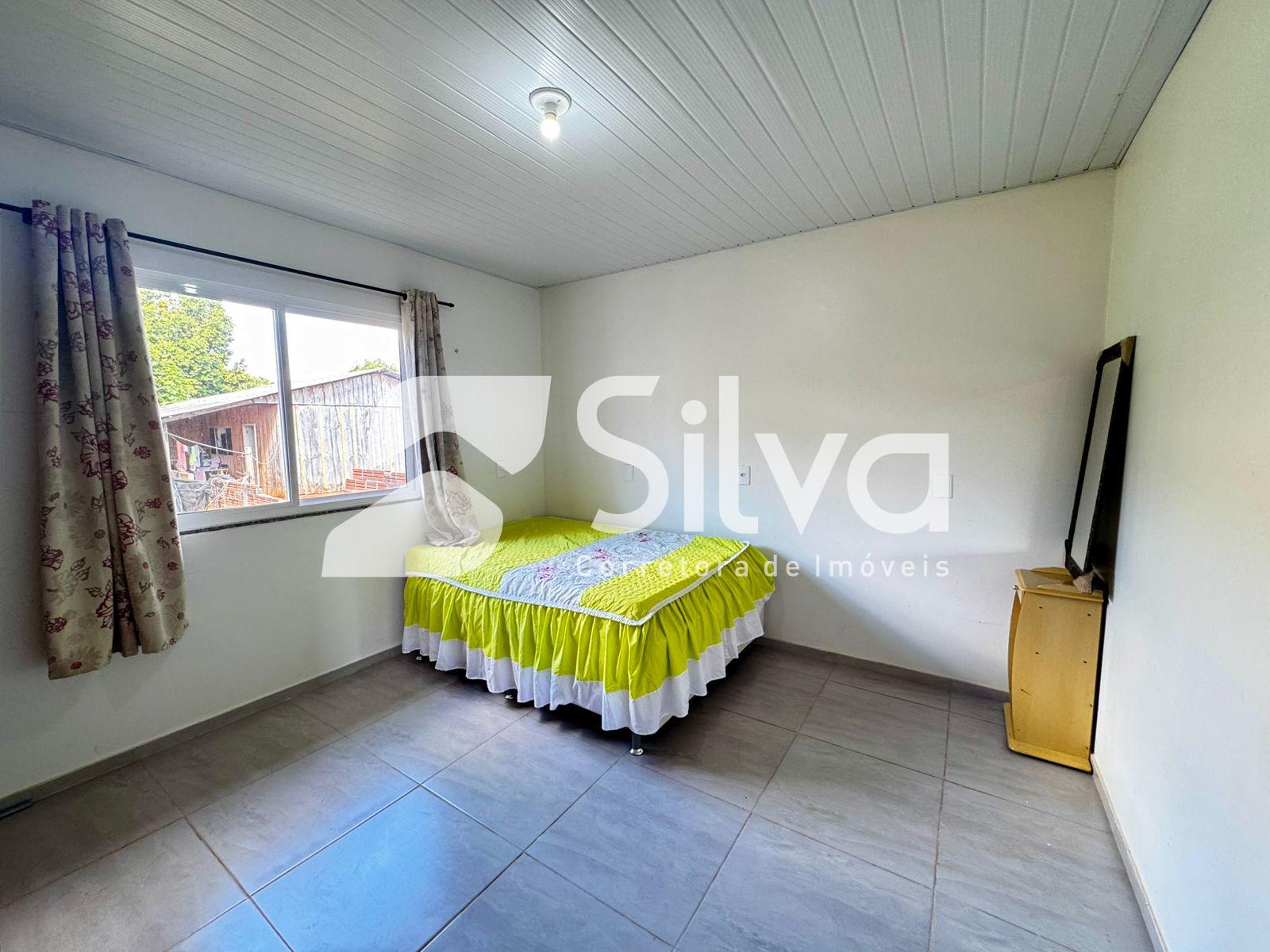 Casa a venda localizada no Bairro Vitoria, Dois Vizinhos-PR.