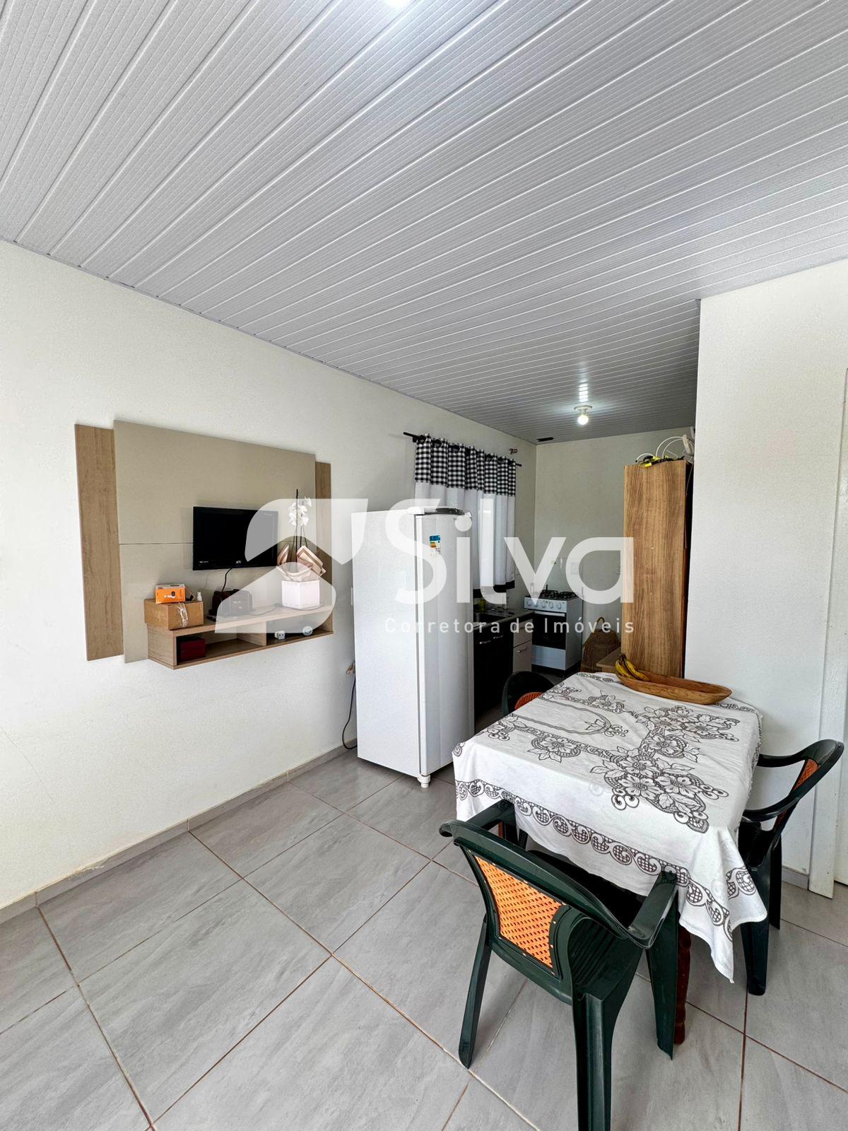 Casa a venda localizada no Bairro Vitoria, Dois Vizinhos-PR.