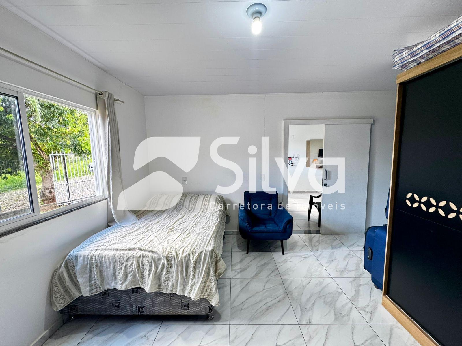 Casa a venda localizada no Bairro Vitoria, Dois Vizinhos-PR.