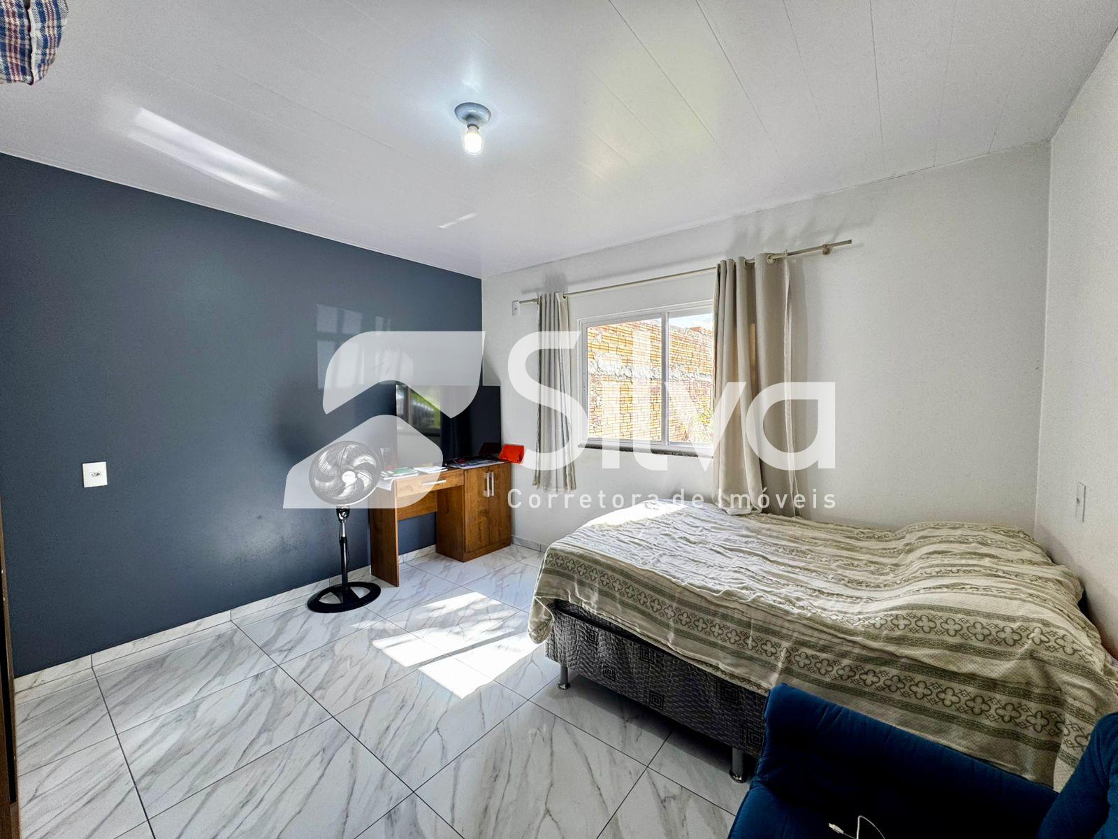 Casa a venda localizada no Bairro Vitoria, Dois Vizinhos-PR.