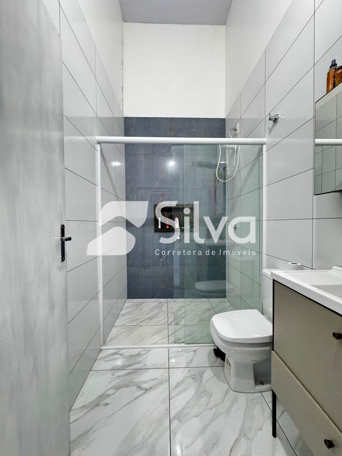 Casa a venda localizada no Bairro Vitoria, Dois Vizinhos-PR.