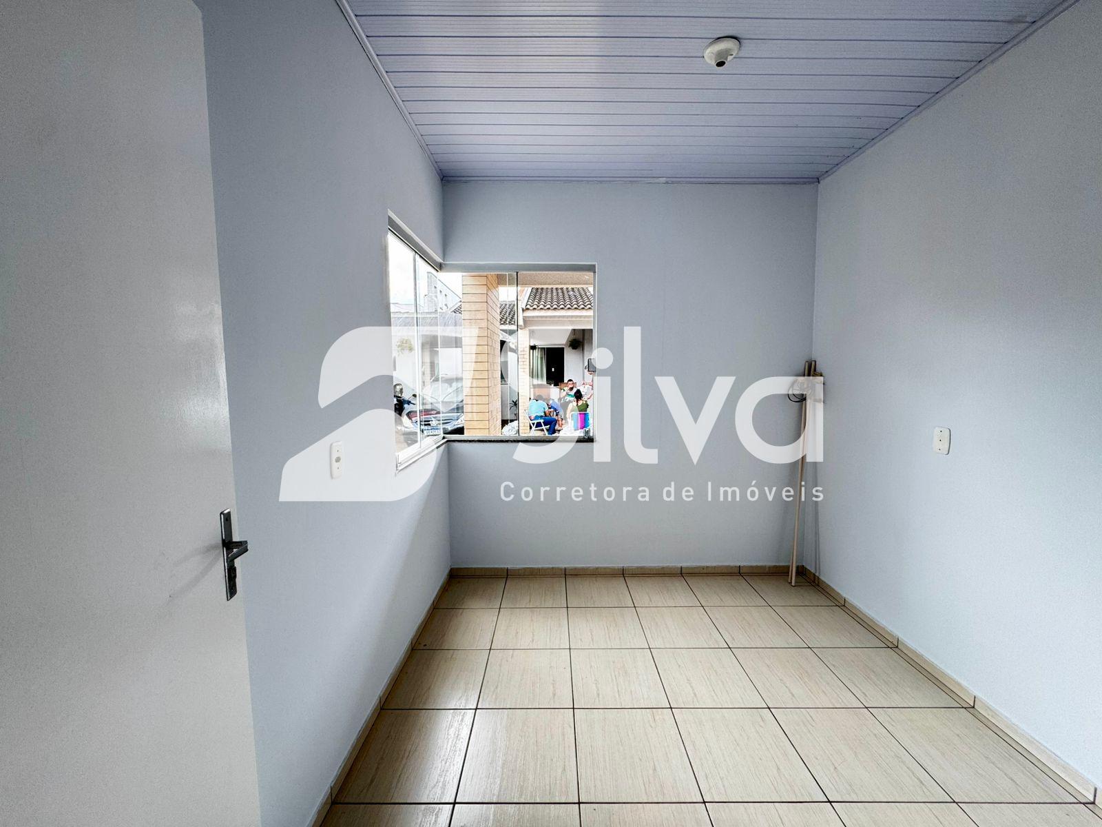 Casa a venda localizada em condomnio, no Bairro Margarida Galvan, Dois Vizinhos-PR.