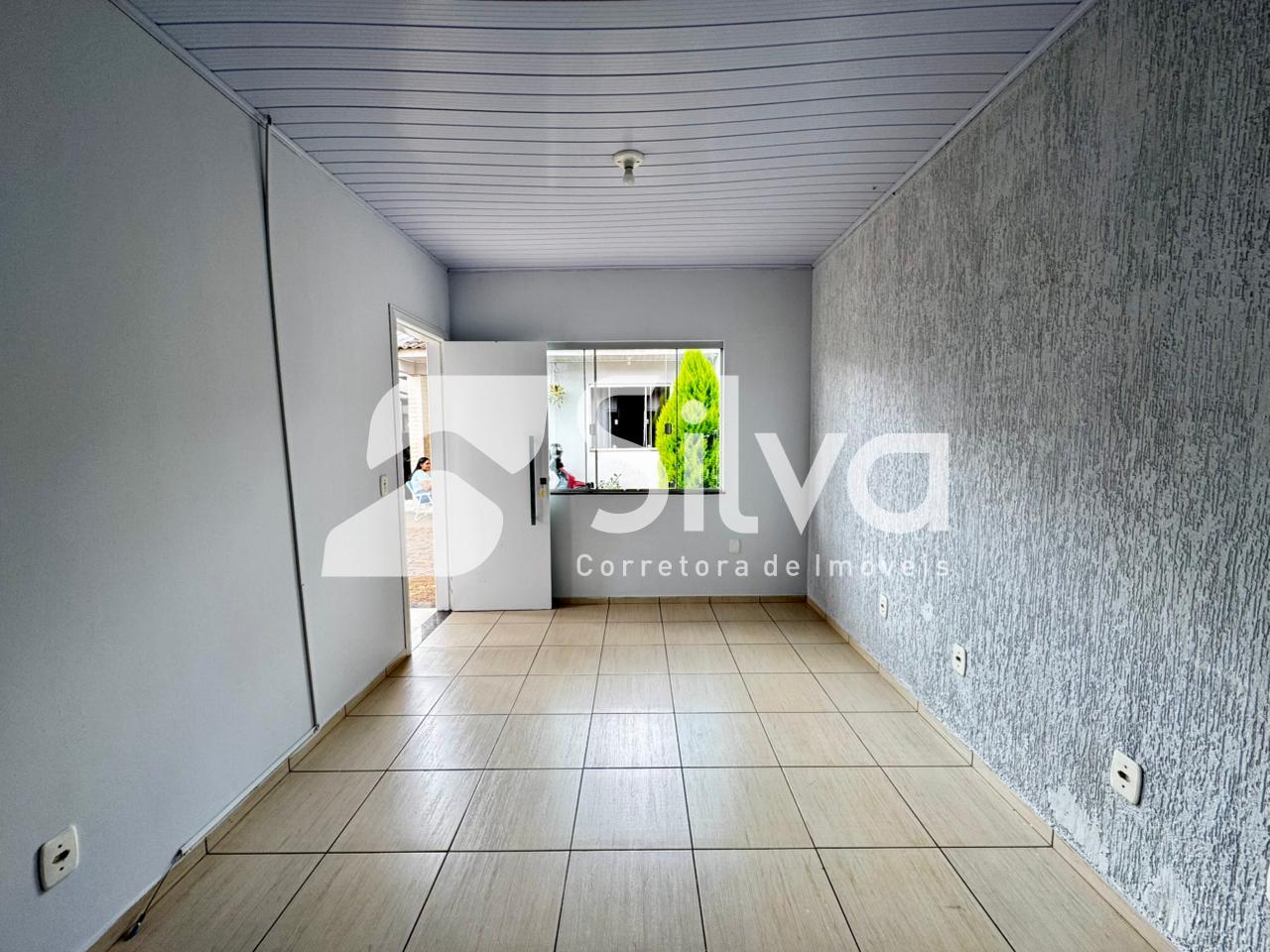 Casa a venda localizada em condomnio, no Bairro Margarida Galvan, Dois Vizinhos-PR.