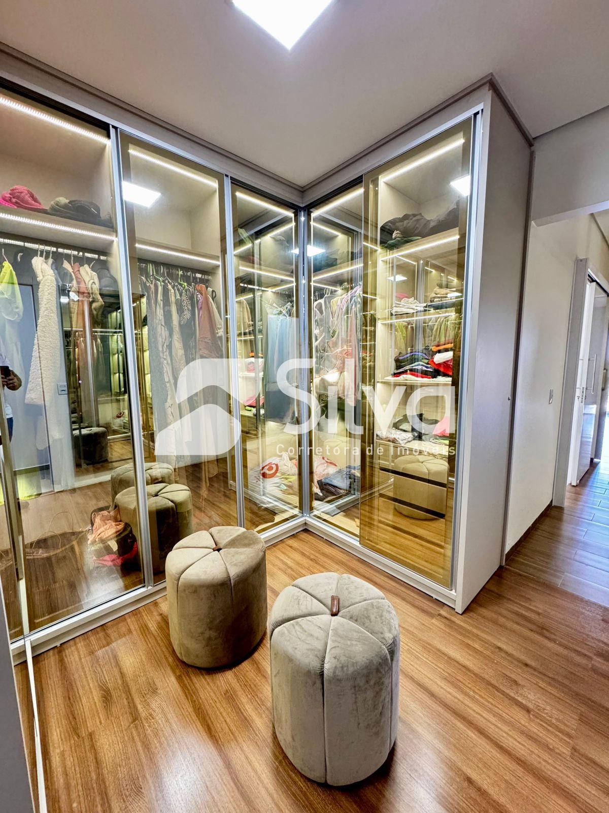 Casa  venda localizada no Bairro da Luz, Dois Vizinhos-PR.