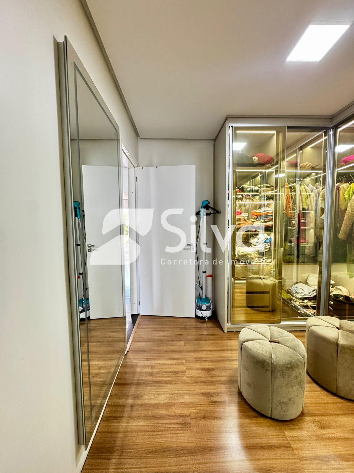 Casa  venda localizada no Bairro da Luz, Dois Vizinhos-PR.