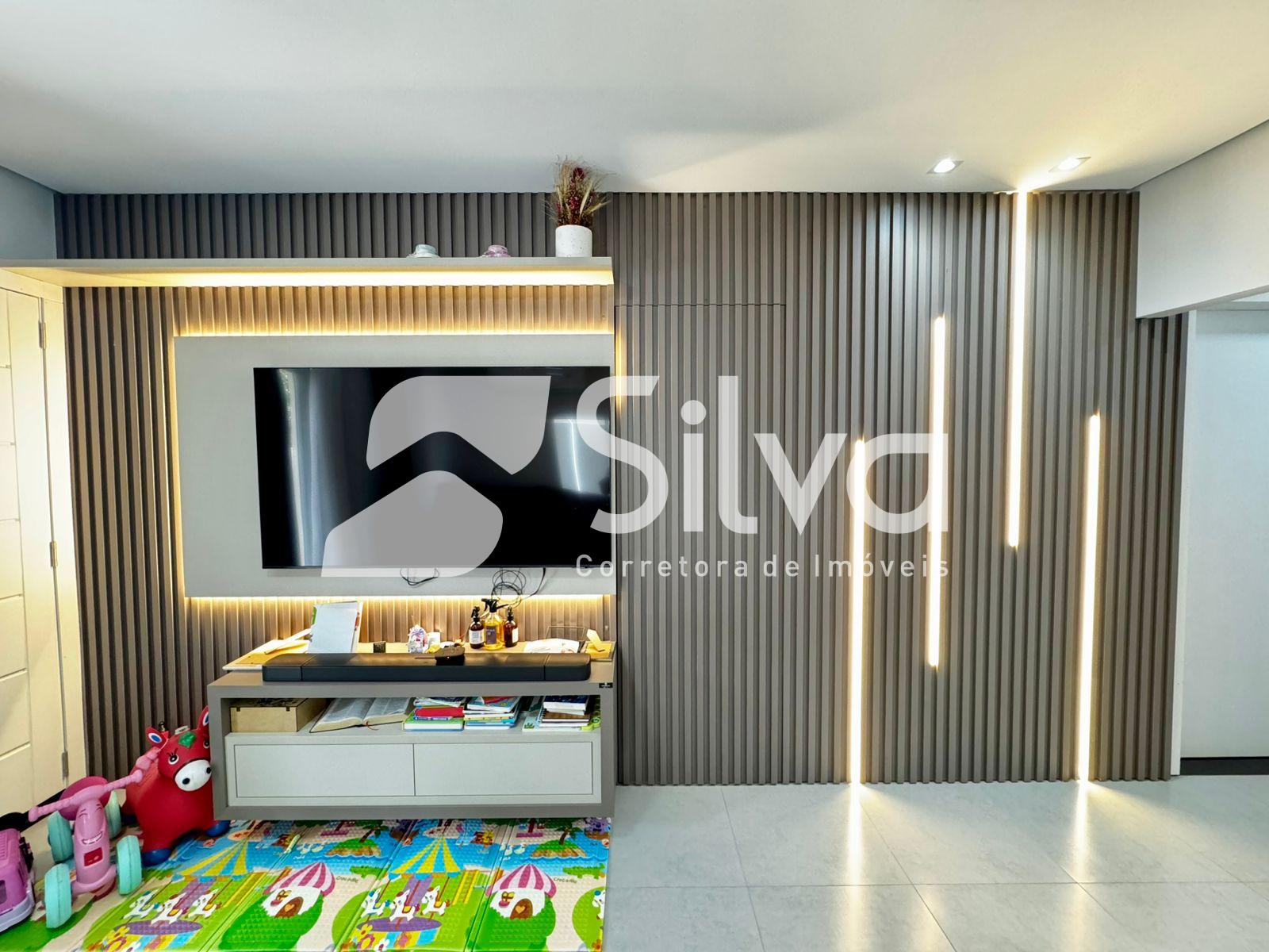 Casa  venda localizada no Bairro da Luz, Dois Vizinhos-PR.