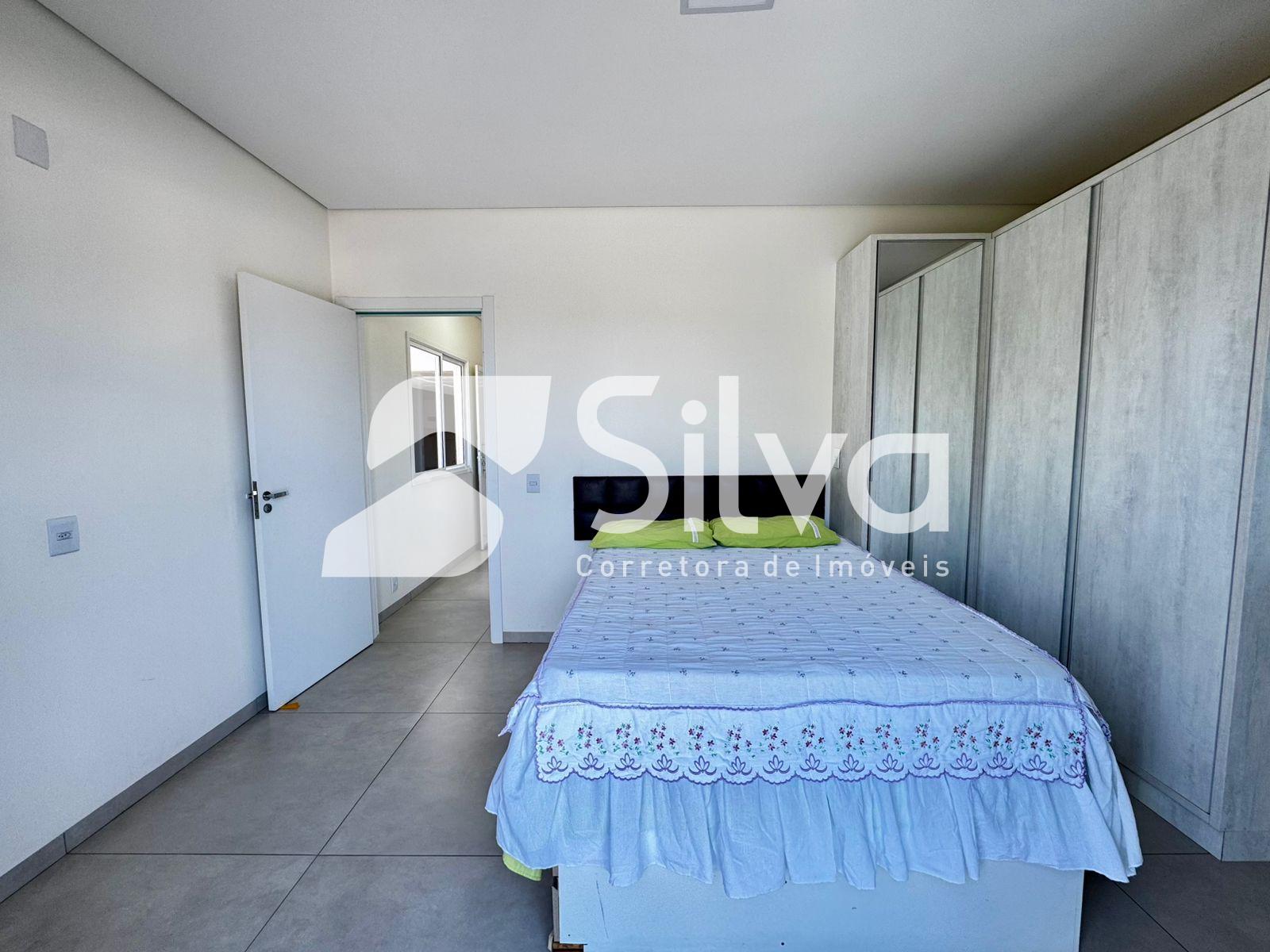 Casa  venda localizada no Bairro da Luz, Dois Vizinhos-PR.