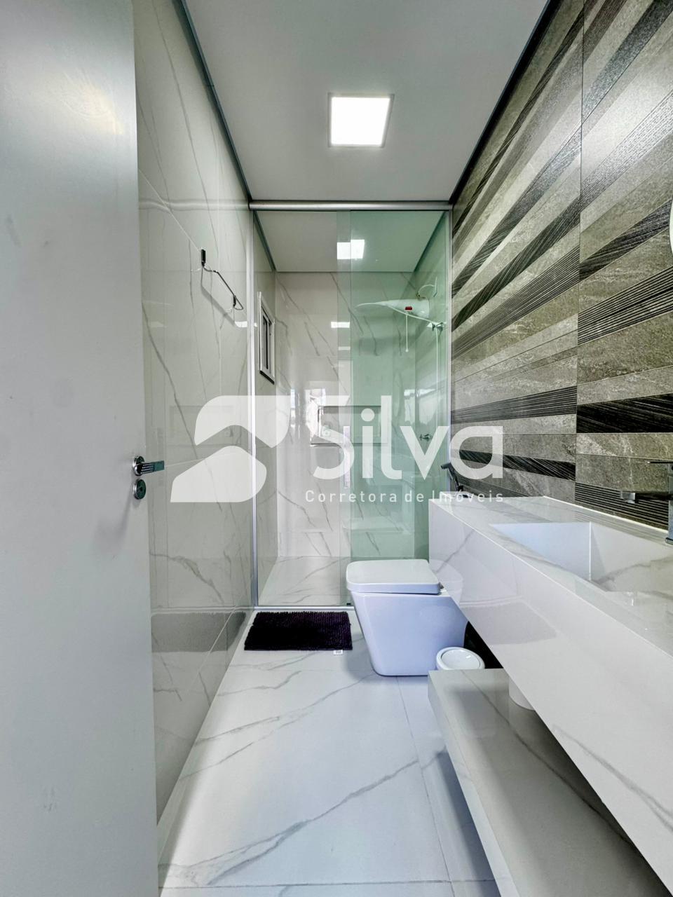 Casa  venda localizada no Bairro da Luz, Dois Vizinhos-PR.