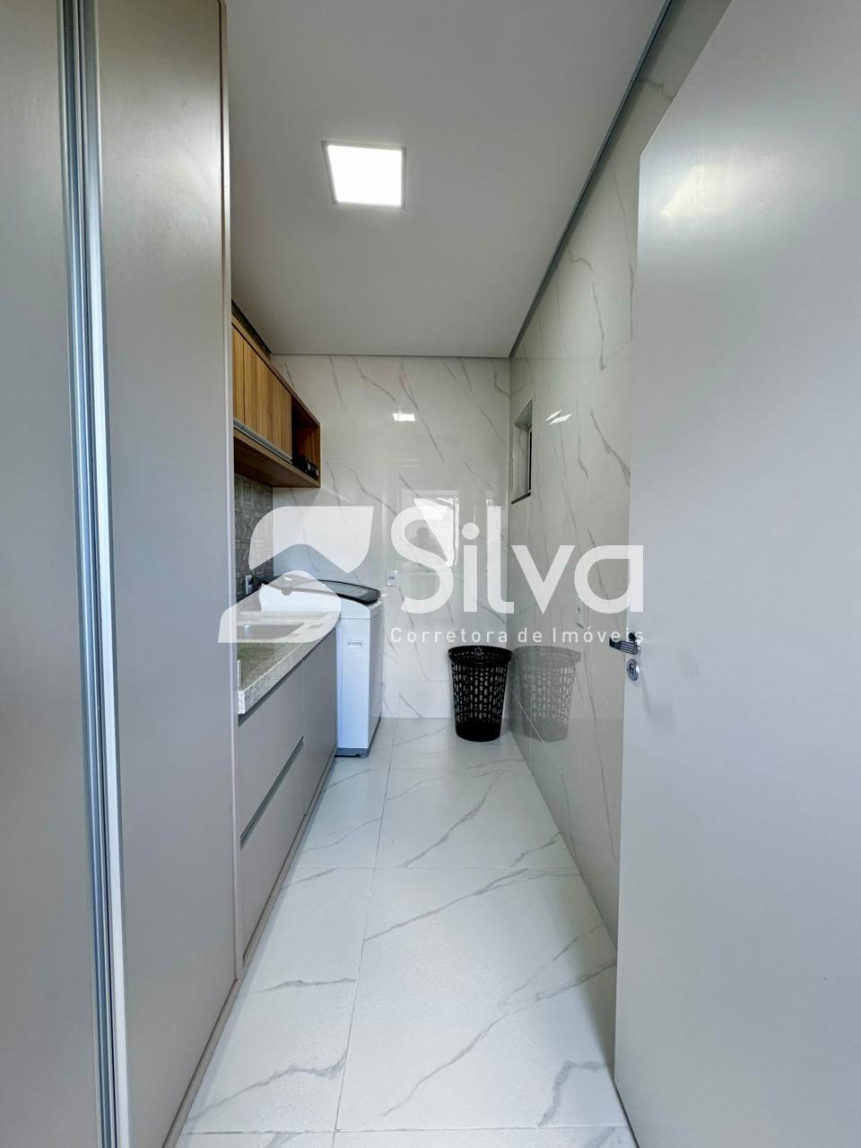 Casa  venda localizada no Bairro da Luz, Dois Vizinhos-PR.