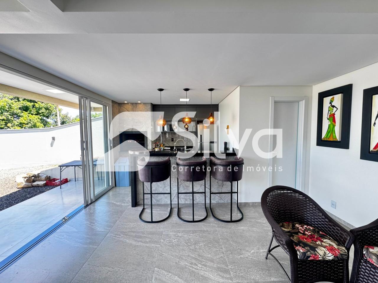 Casa  venda localizada no Bairro da Luz, Dois Vizinhos-PR.