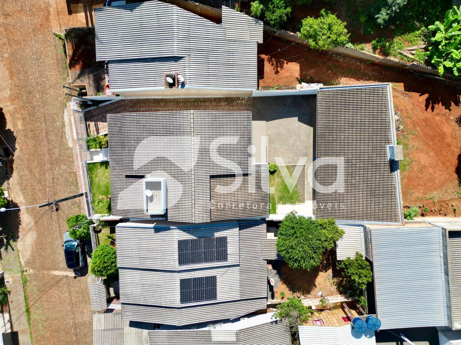 Casa a venda localizada no Bairro So Francisco Xavier, Dois Vizinhos-PR.
