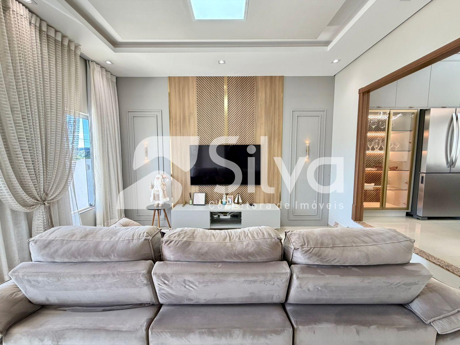 Casa a venda localizada no Bairro So Francisco Xavier, Dois Vizinhos-PR.