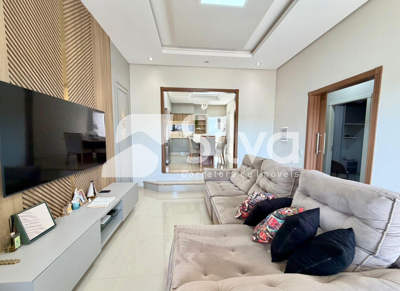 Casa a venda localizada no Bairro So Francisco Xavier, Dois Vizinhos-PR.