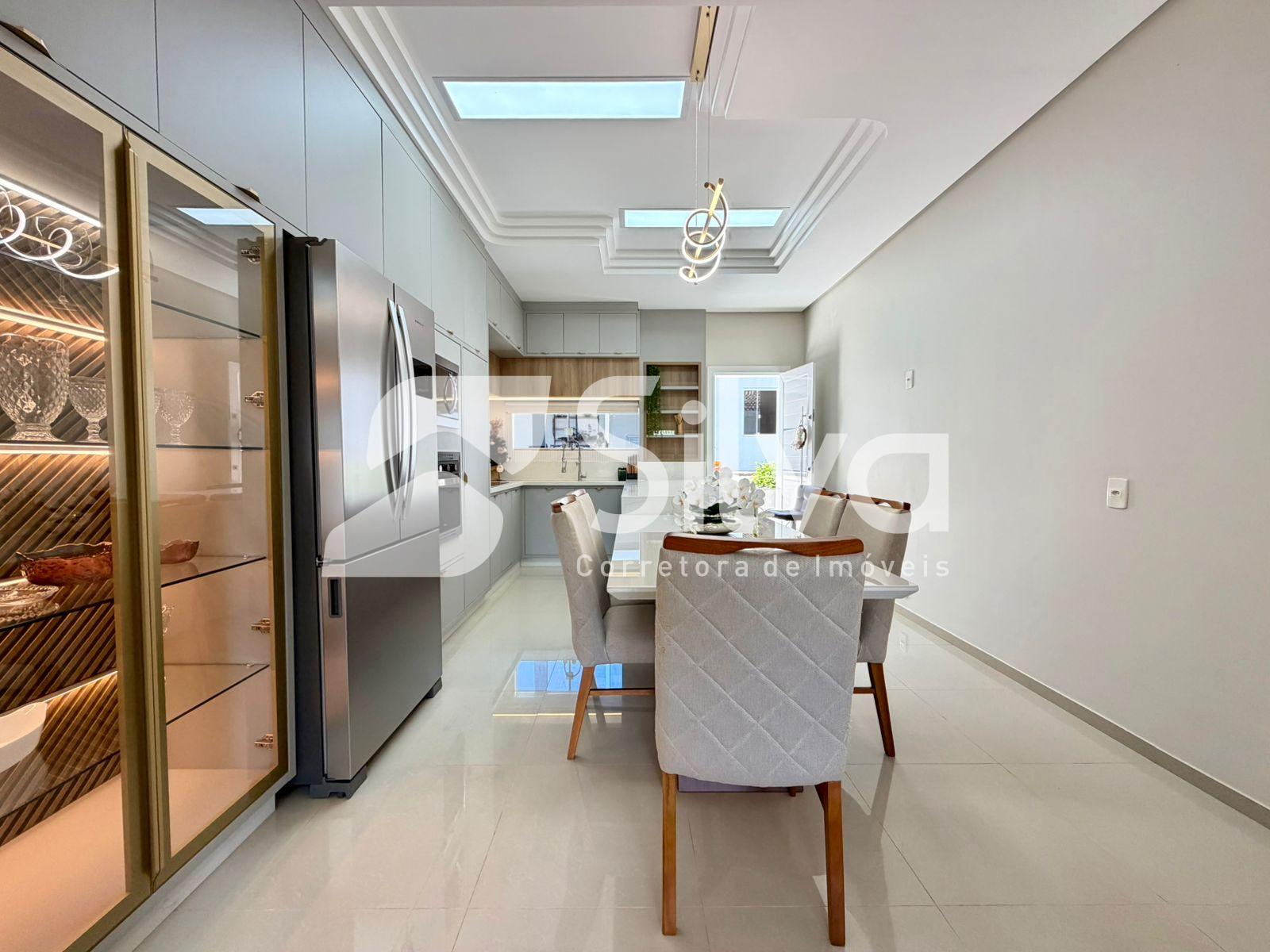 Casa a venda localizada no Bairro So Francisco Xavier, Dois Vizinhos-PR.