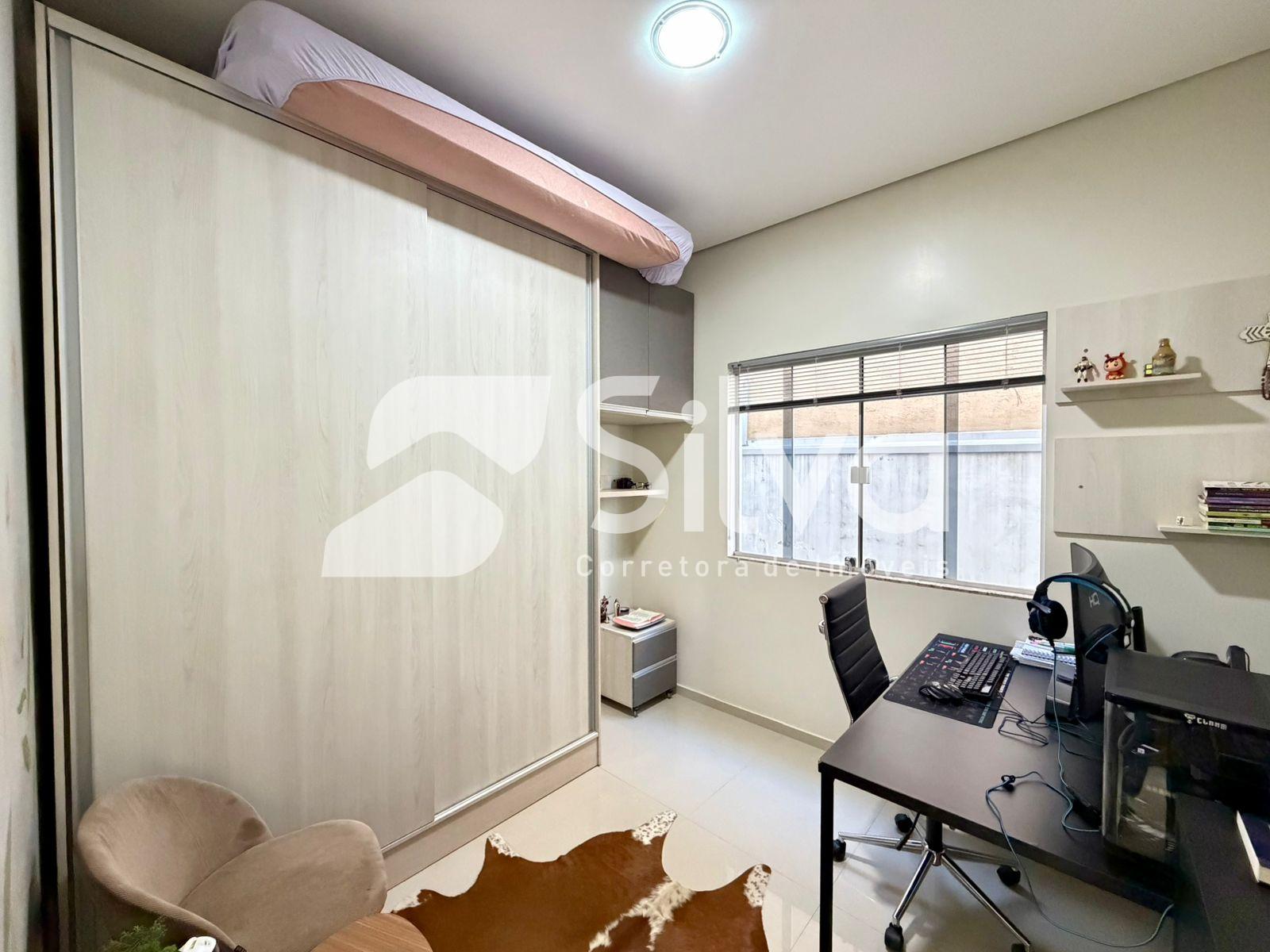 Casa a venda localizada no Bairro So Francisco Xavier, Dois Vizinhos-PR.