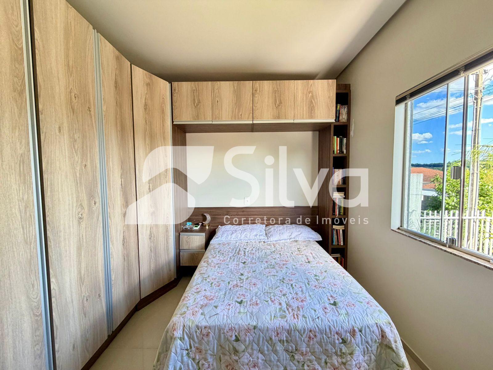 Casa a venda localizada no Bairro So Francisco Xavier, Dois Vizinhos-PR.