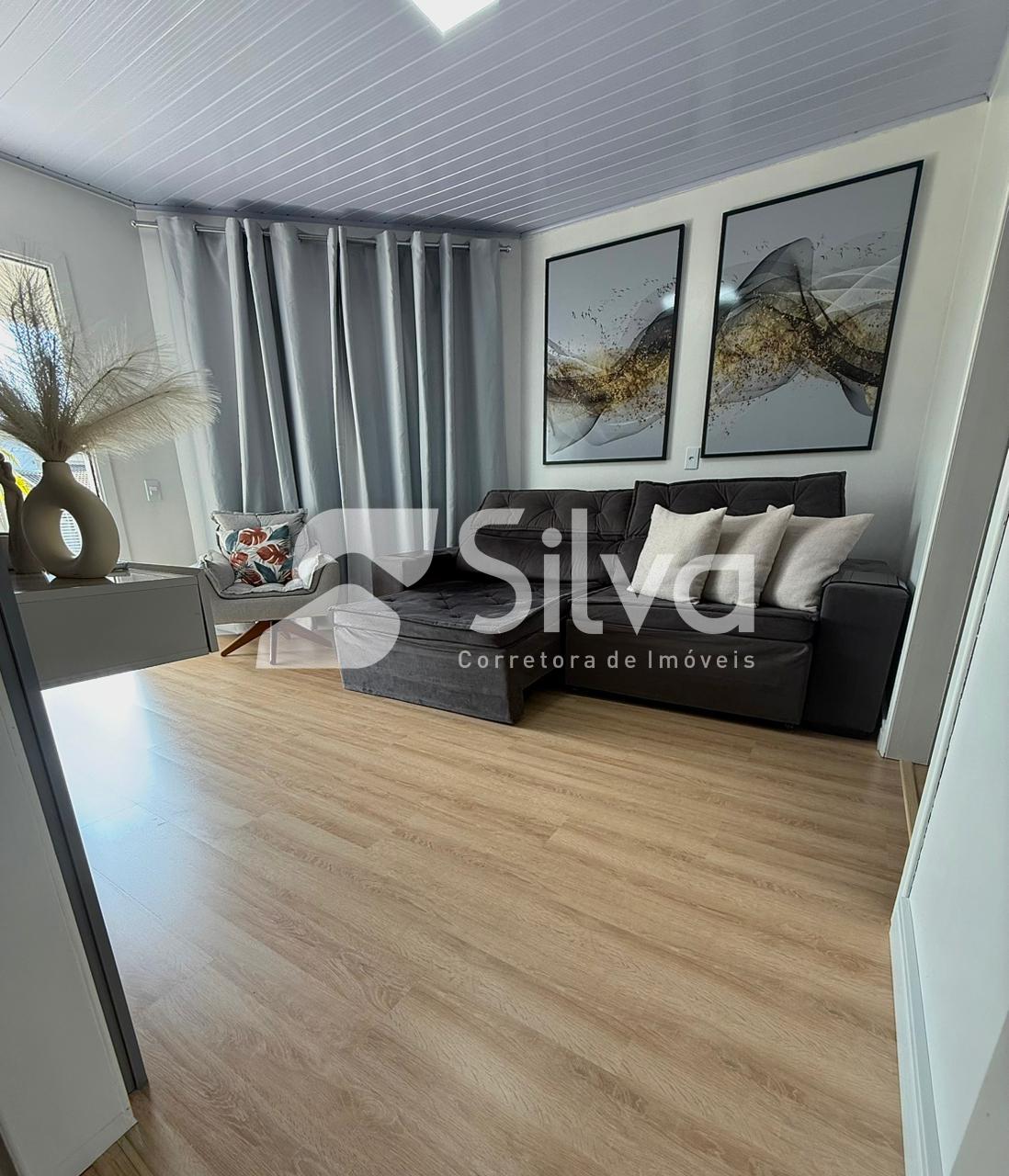 Casa a venda localizada no Loteamento Jardim Universit�rio, Dois Vizinhos-PR.