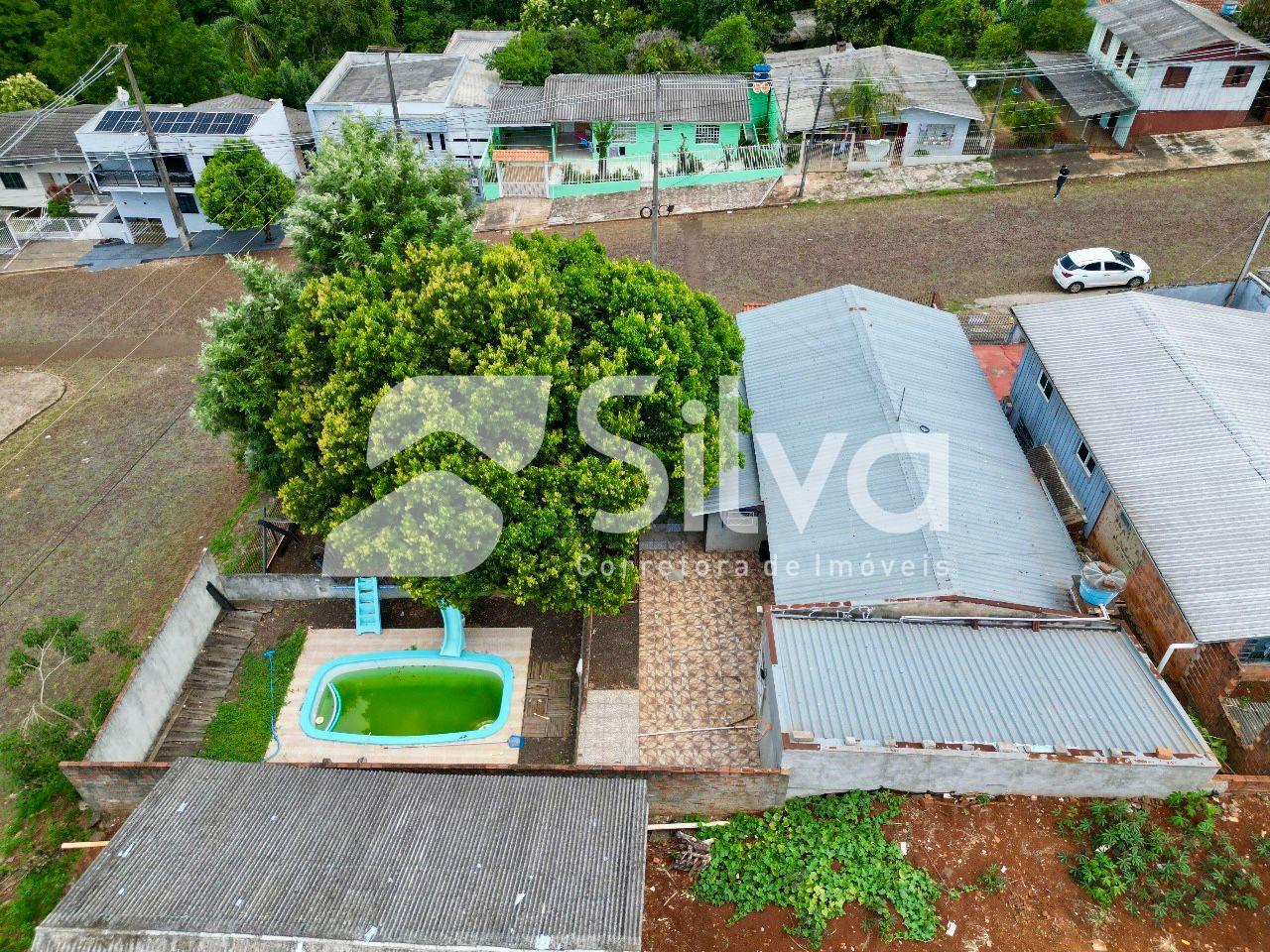 Casa a venda localizada no Centro Sul, Dois Vizinhos-PR.