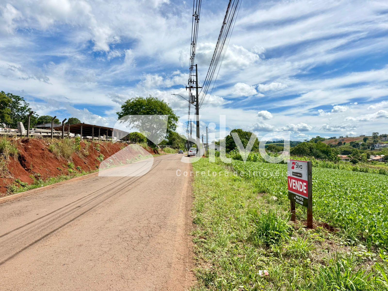 Chcara  venda localizada na sada p  Fabrica da Latreille, Dois Vizinhos-PR.