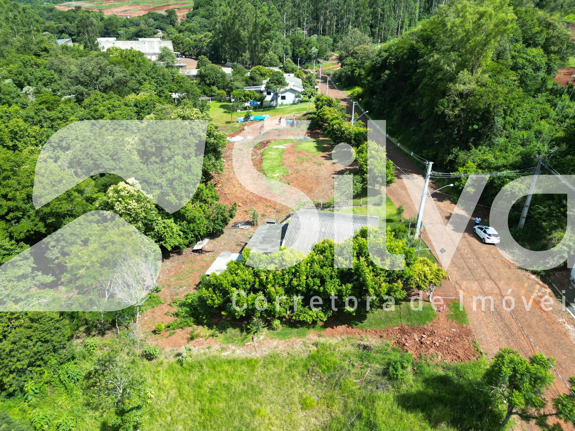 Ch�cara a venda localizada no Bairro S�o Judas, Dois Vizinhos-PR.