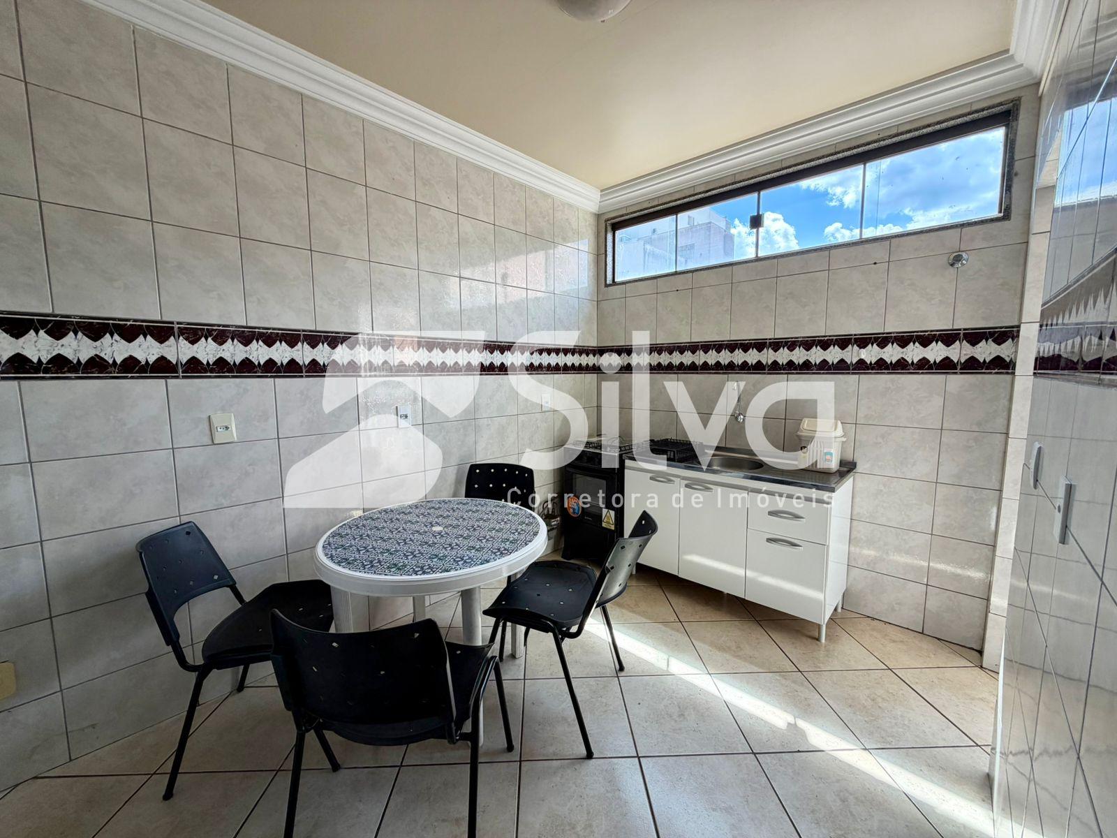 Apartamento para loca��o com 02 dormit�rios - Centro