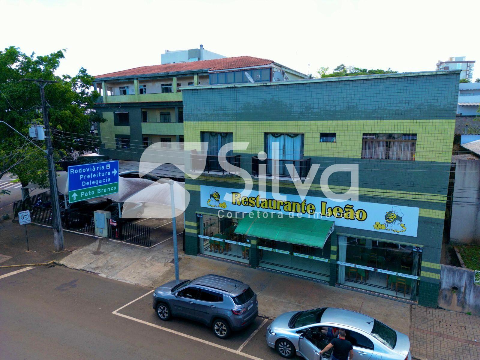 Apartamento para loca��o com 02 dormit�rios - Centro