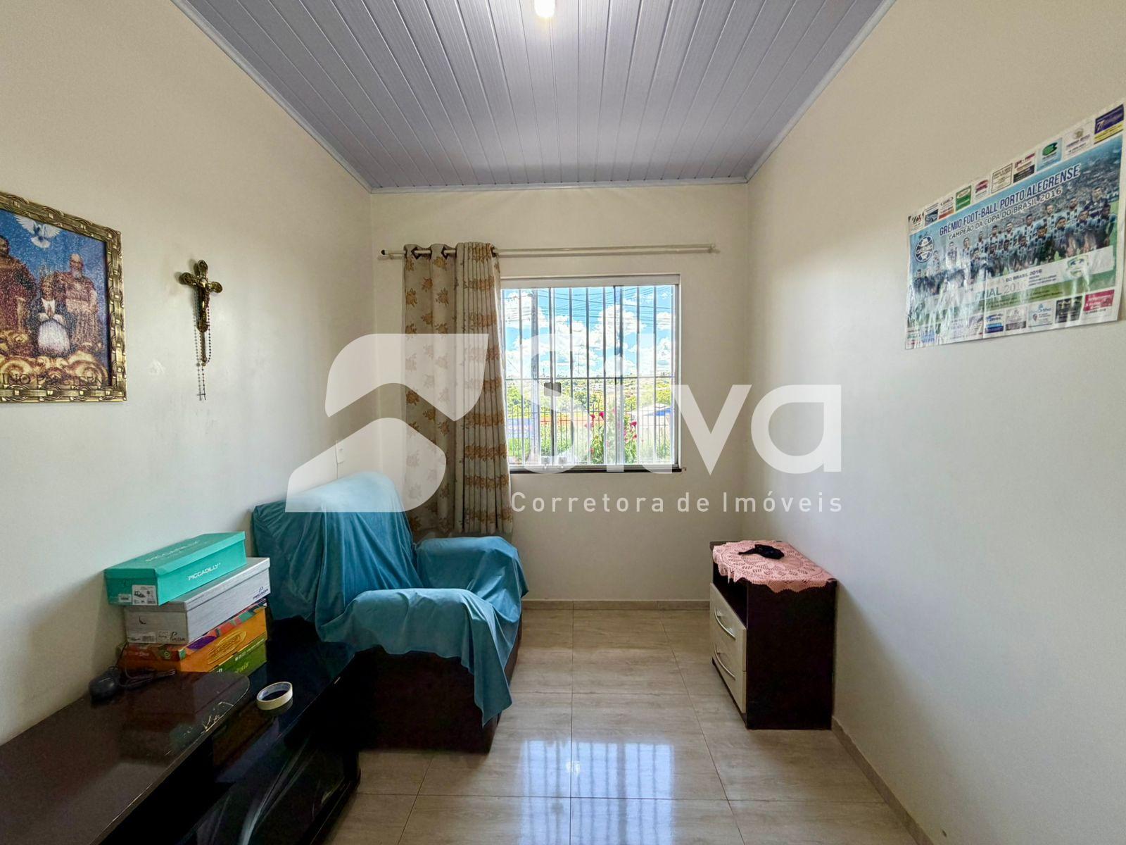 Casa a venda localizada no Bairro Margarida Galvan, Dois Vizinhos-PR.