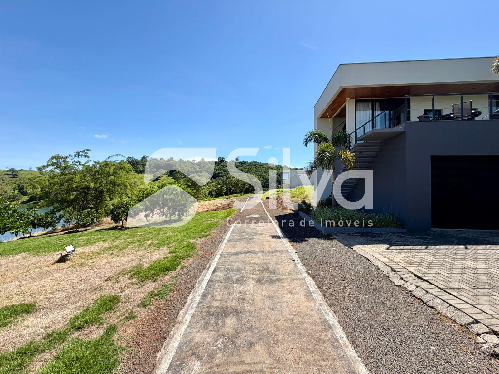 Lotes a venda, localizados no Loteamento Moradas do Igua�u, Boa E. do Igua�u-PR.