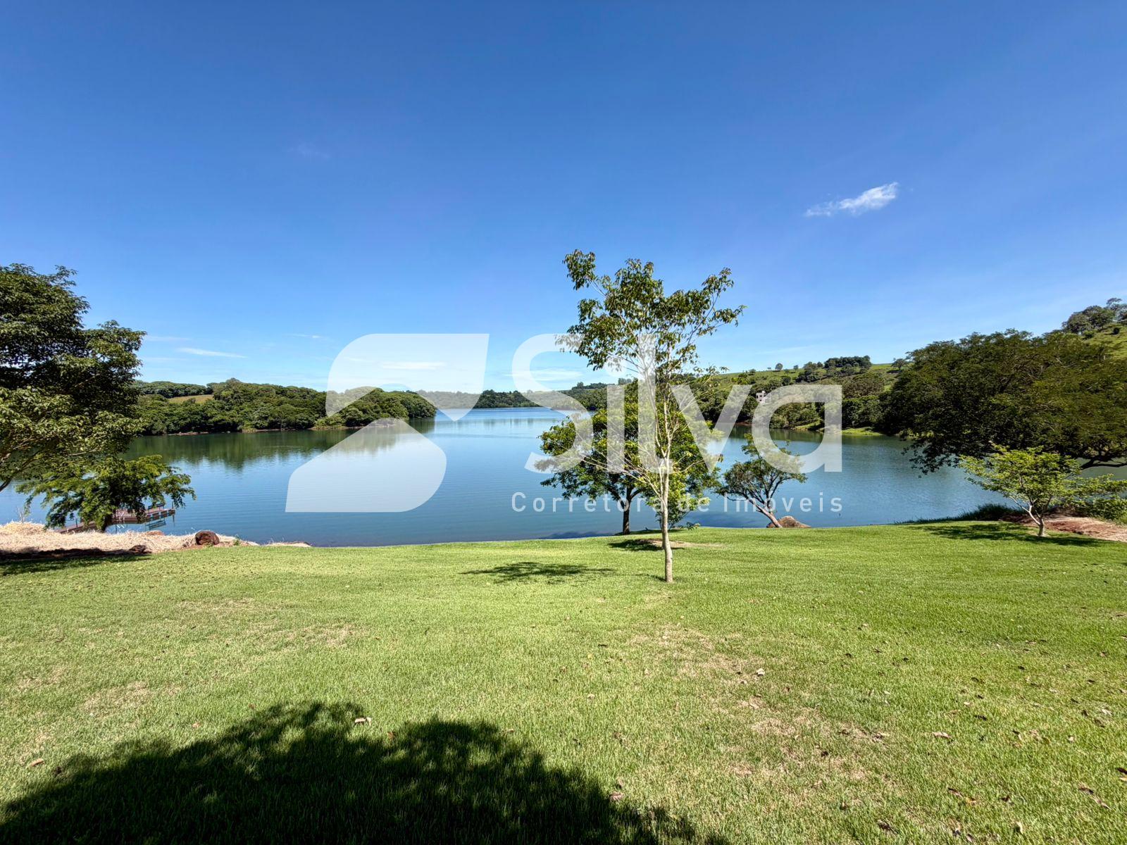 Lotes a venda, localizados no Loteamento Moradas do Igua�u, Boa E. do Igua�u-PR.