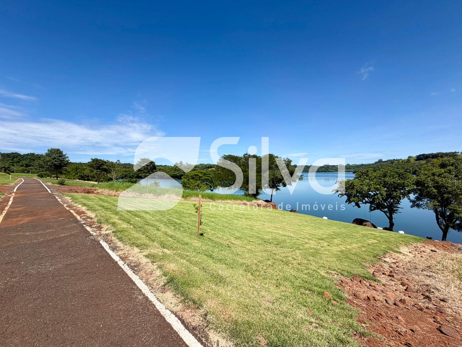 Lotes a venda, localizados no Loteamento Moradas do Igua�u, Boa E. do Igua�u-PR.