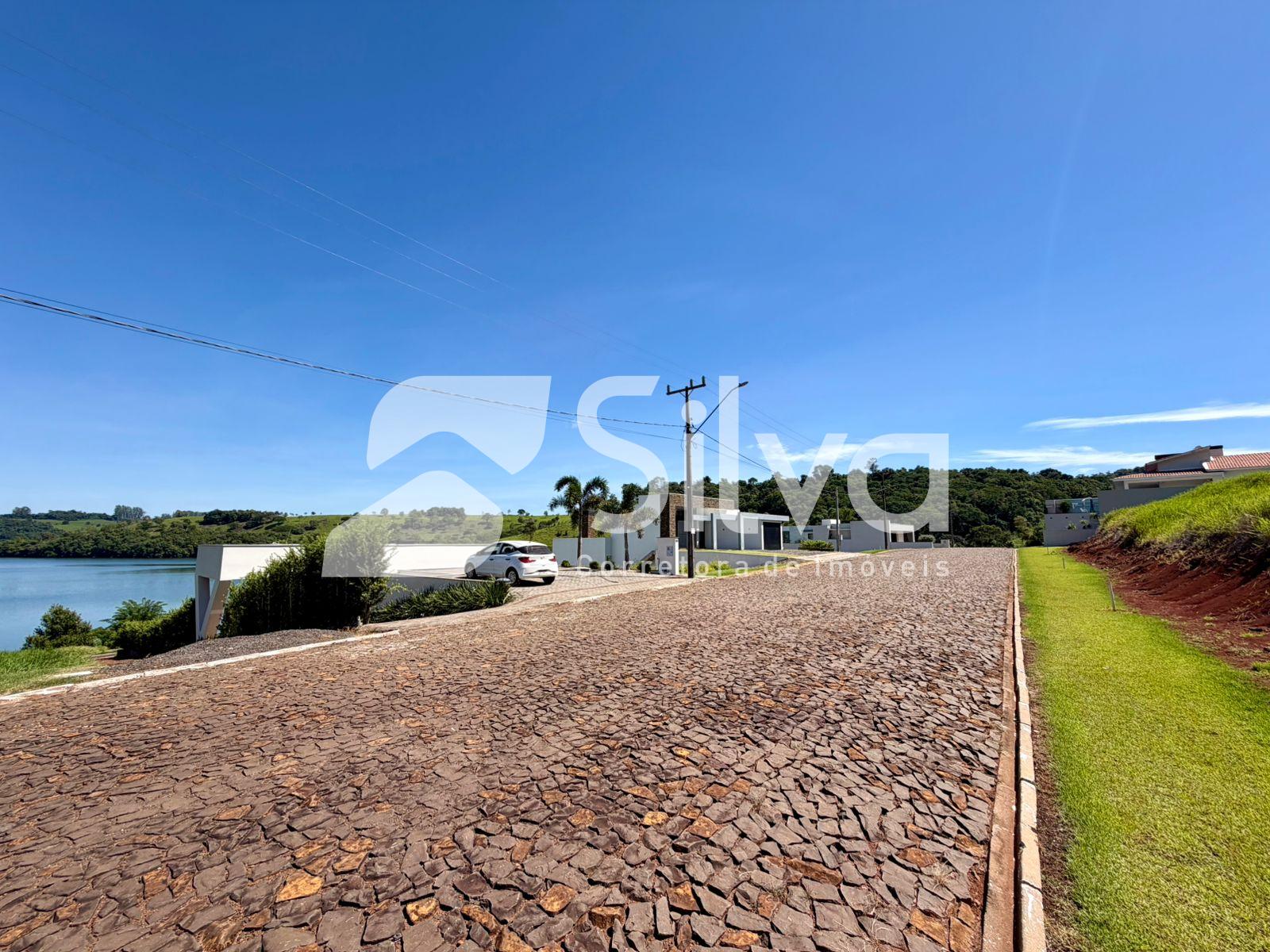 Lotes a venda, localizados no Loteamento Moradas do Igua�u, Boa E. do Igua�u-PR.