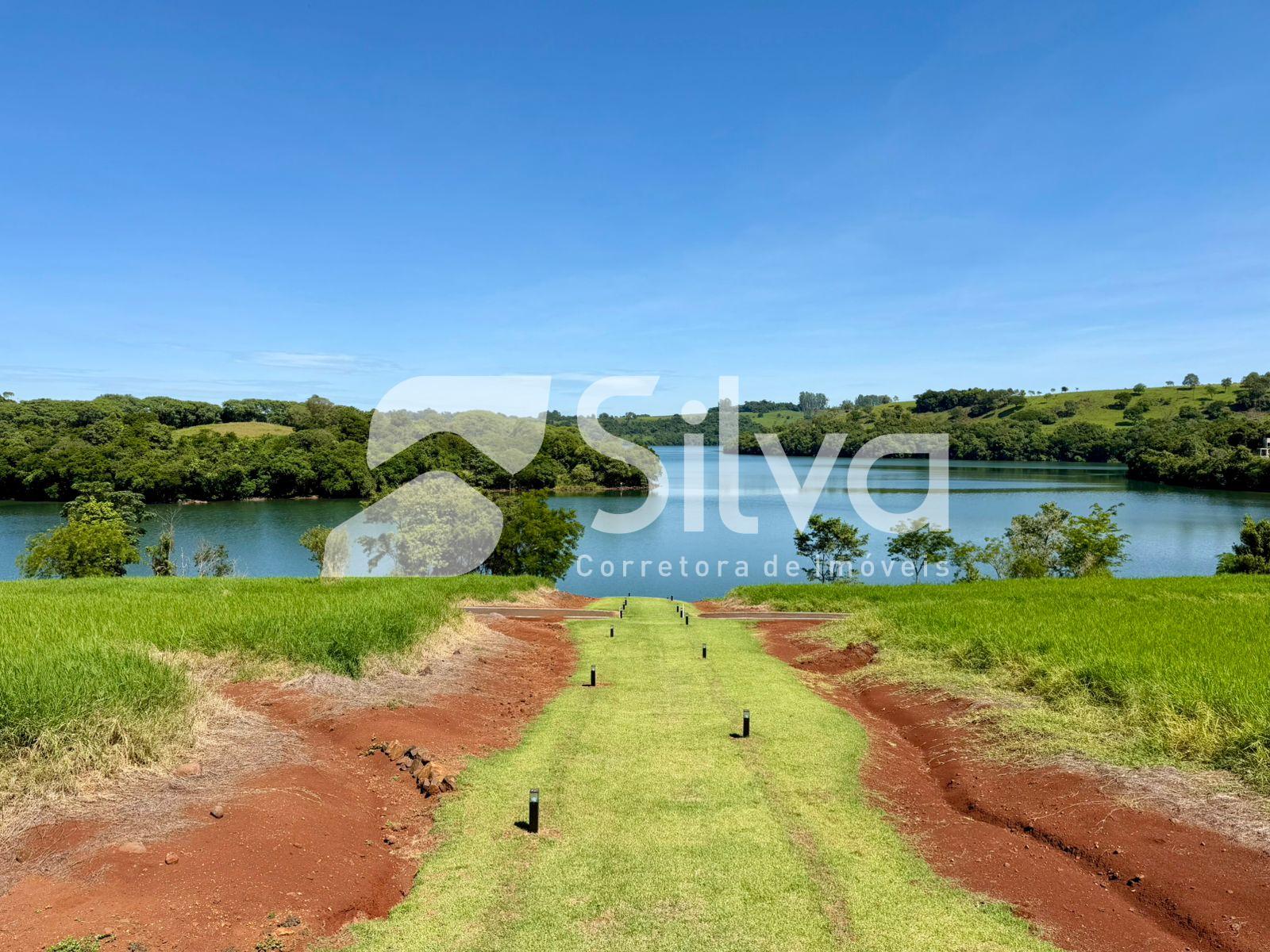 Lotes a venda, localizados no Loteamento Moradas do Igua�u, Boa E. do Igua�u-PR.