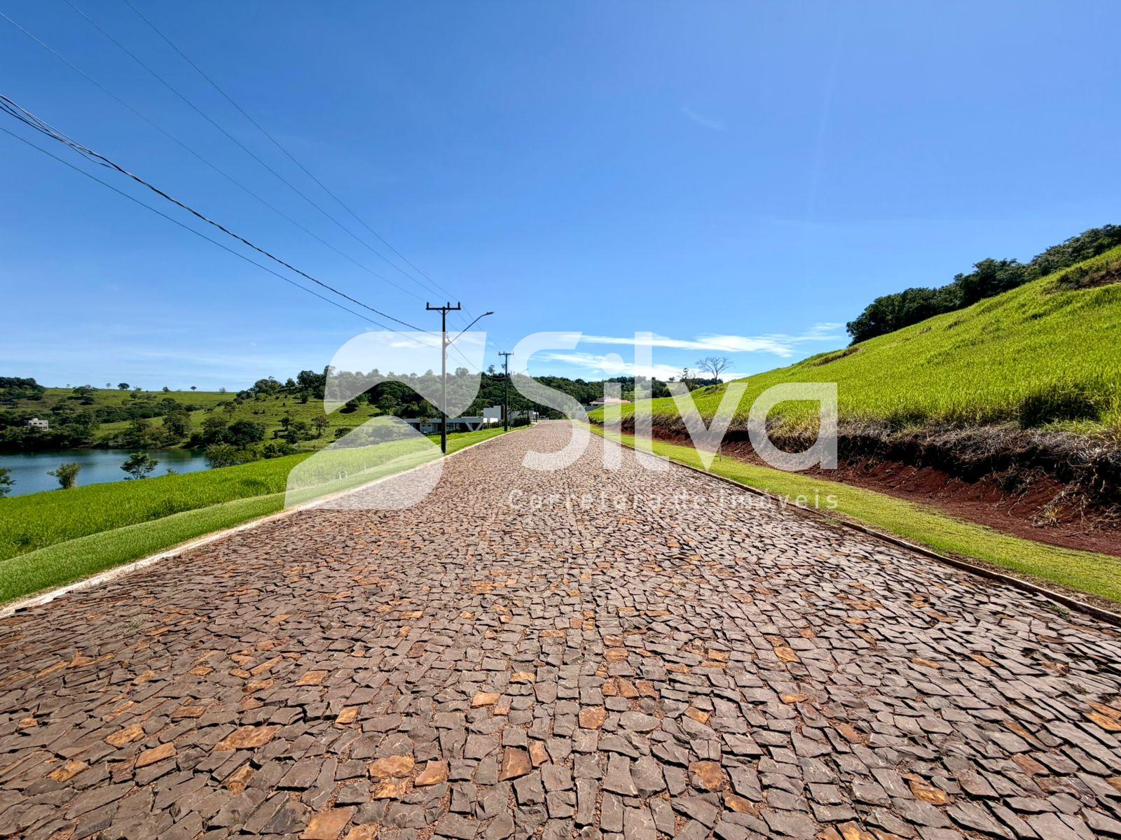 Lotes a venda, localizados no Loteamento Moradas do Igua�u, Boa E. do Igua�u-PR.