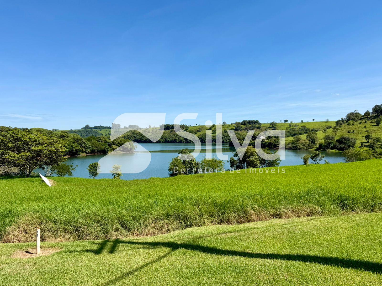 Lotes a venda, localizados no Loteamento Moradas do Igua�u, Boa E. do Igua�u-PR.