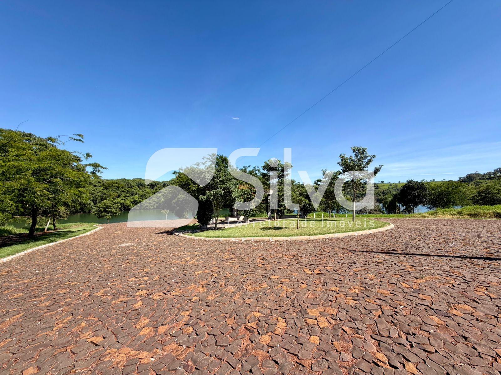 Lotes a venda, localizados no Loteamento Moradas do Igua�u, Boa E. do Igua�u-PR.